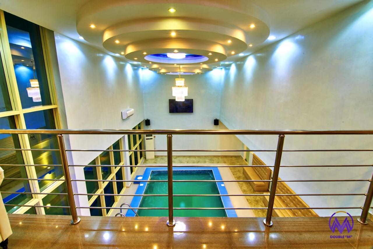 ดับเบิลเอ็ม เอ็กซ์ควิซิต สวีท แอนด์ เลาจน์ Hotel Ogombo ภายนอก รูปภาพ